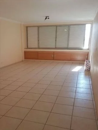 Imagem Apto no centro de Piracicaba, próximo a todos principais comércios, fácil acesso a pé.Apto todo ...