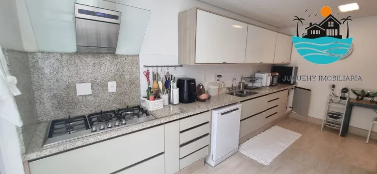 Imagem Raízes de Juquehy - Casa para Aluguel de Temporada - 4 suítes, acom. 10 pessoas, área gourmet coberta, Tênnis, piscina, sauna| Juquehy Imobiliária