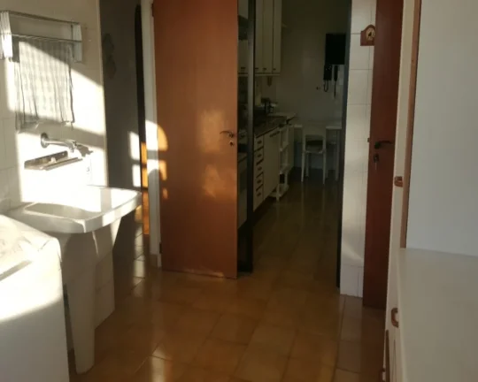 Imagem Apartamento com lazer nas Pitangueiras com vista para o mar