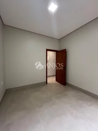 Imagem CASA NOVA A VENDA PRÓXIMO A UFMT E SHOPPING, NO JARDIM IPORÃ, SINOP - MT