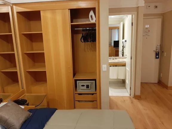 Imagem Flat para venda possui 30 metros quadrados com 1 quarto em Consolação