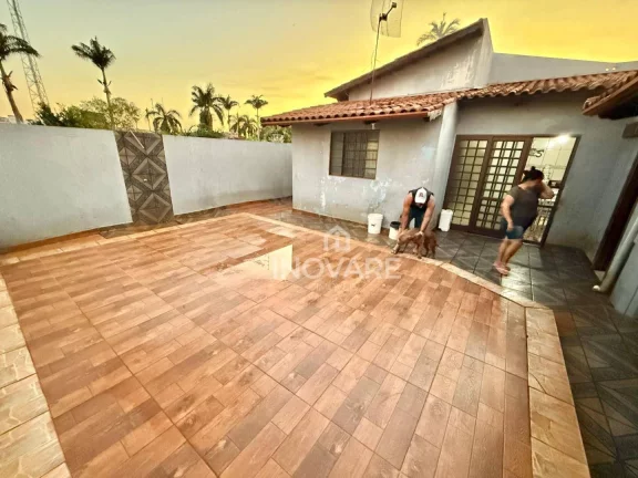 Imagem Casa com 4 dormitórios à venda, 183 m² por R$ 400.000,00 - Setor Central - Itumbiara/GO