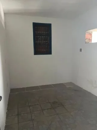 Imagem Casa Duplex Ampla e Reformada no Coração de João Pessoa