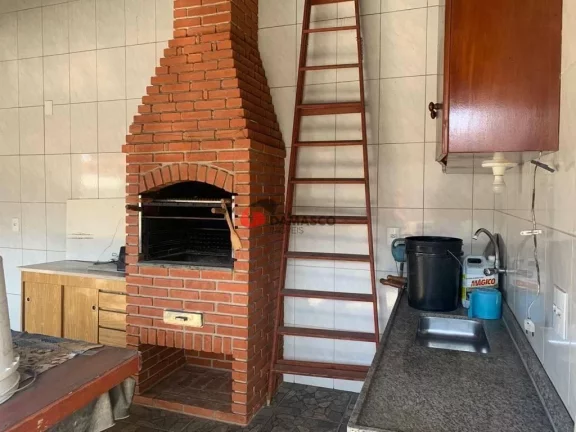 Imagem Casa à venda 5 Quartos, 1 Suite, 2 Vagas, 200M², Vila Palmares, Santo André - SP