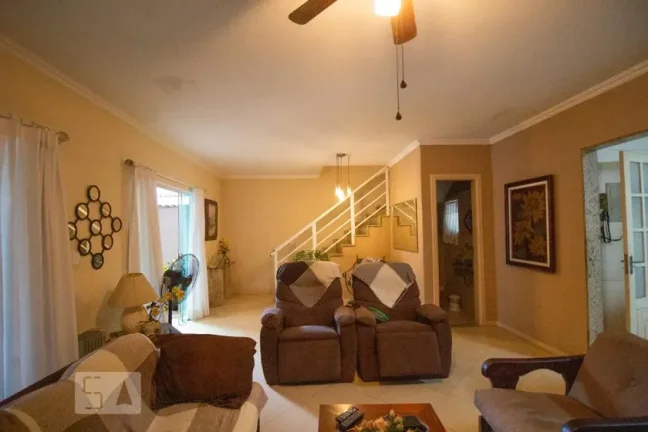 Imagem Casa à Venda - Vargem Pequena, 3 Quartos, 230 m2