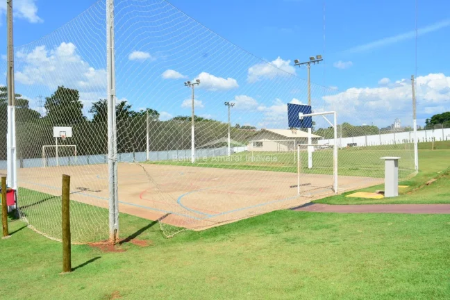 Imagem Terreno à venda em Paulínia.
Lote em excelente localização. Um dos condomínios mais procurados ...