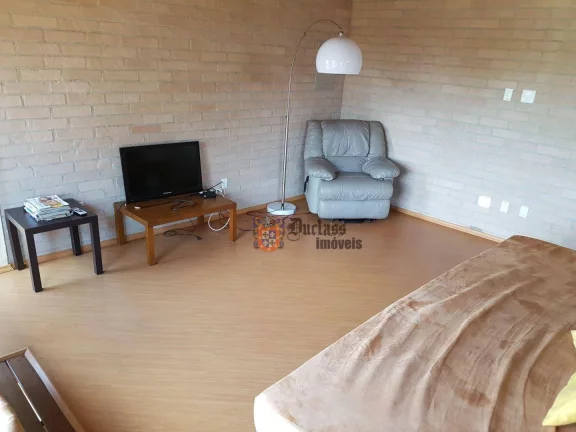 Imagem Sobrado com 4 dormitórios à venda, 250 m² por R$ 900.000,00 - Santa Fé - Piracaia/SP