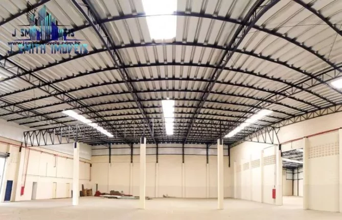 Imagem Galpão COM RENDA. AC. 2.847m² para locação - Taboão da Serra.