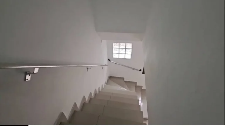 Imagem Sobrado à Venda - 3 Dormitórios (1 Suíte) 2 Vagas Conforto e Espaço