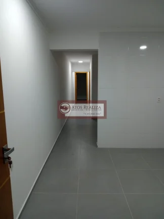 Imagem Alugo casa estilo apartamento de 2 dormitórios, sala, cozinha, banheiro e área de serviço, no Jardim Sao Benedito, na região da estação primavera, São Paulo - 65M² por R$ 1.500 locação. Oportunidade