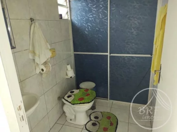 Imagem Vendo casa de alvenaria de dois pisos a 500 mts das pontes.