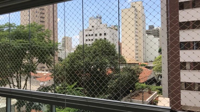 Imagem Apartamento 133 M², 3Q, 3 Suítes, 5 Banheiros, 3 Vagas, Varanda, Lavabo, Piscina, Quadra de tênis, Academia, Sauna, Salão de Festas e Salão de Jogos.