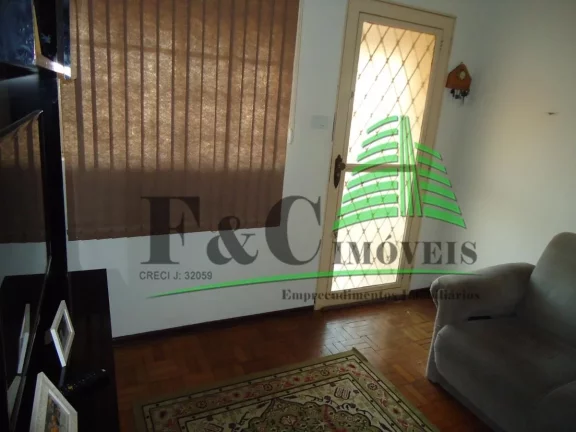 Imagem Casa para Venda em Limeira, Jardim Esmeralda, 3 dormitórios, 1 banheiro, 1 vaga