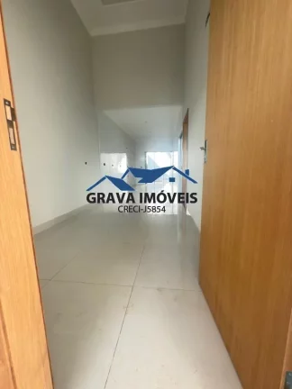 Imagem Alto Padrão para Venda em Sarandi, JARDIM VERÃO, 3 dormitórios, 1 suíte, 2 banheiros, 2 vagas