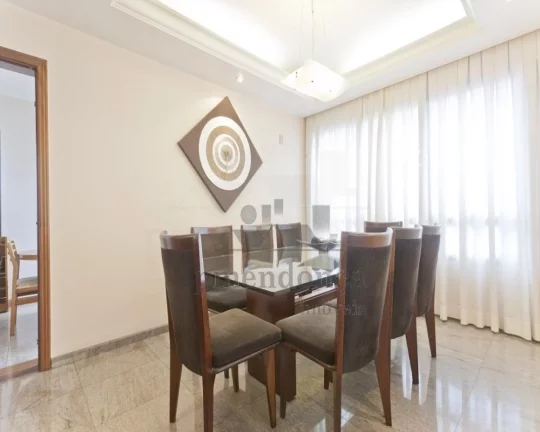Imagem Apartamento com living para 03 ambientes terraço 04 dormitórios, sendo 3 suítes lavabo cozinha co...