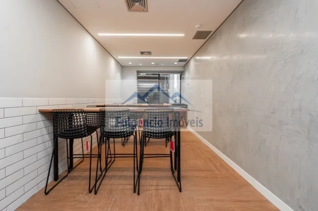 Imagem Sala Comercial de Alto Padrão na Cidade Monções: 3 salas, 15 vagas, 461m².