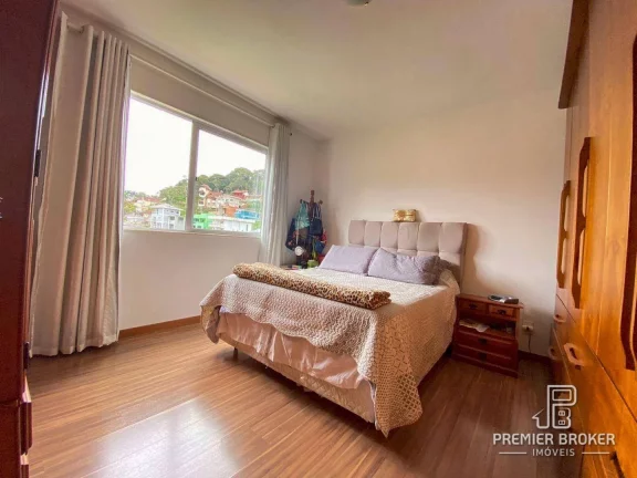 Imagem Casa à venda, 106 m² por R$ 590.000,00 - Tijuca - Teresópolis/RJ