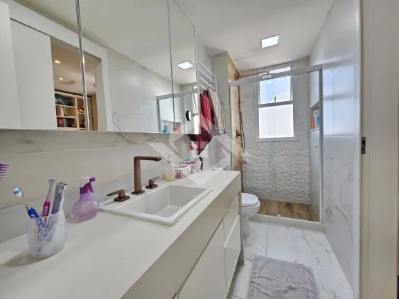 Imagem Apartamento de Luxo no Condomínio Majestic – 4 Suítes, Vista Lazer