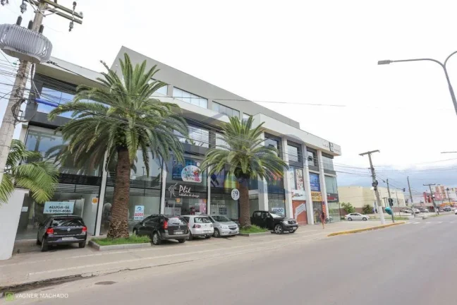 Imagem Sala comercial á venda com 79m² no centro de Torres/RS