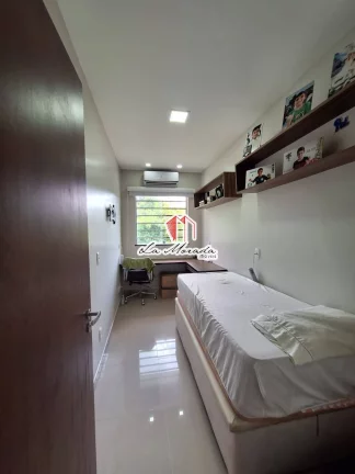 Imagem Condomínio Porto Tarumã - Ponta Negra, 250M2, 3Qtos s/ 2 suites, VENDA!