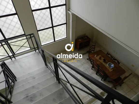 Imagem Casa 5 dormitórios à venda Patronato Santa Maria/RS