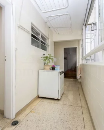 Imagem Apartamento a venda em Higienópolis com 3 quartos e 1 vaga, 136m²