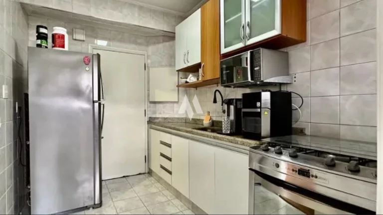 Imagem Apartamento à venda na Aparecida todo reformado!
