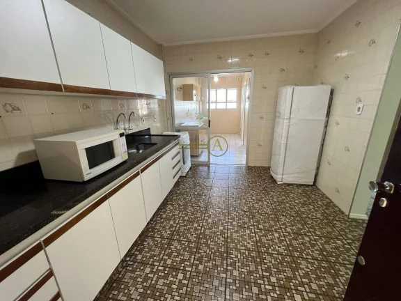 Imagem Apartamento á 600m da praia à venda em Peruíbe
