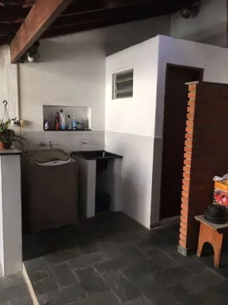 Imagem Sobrado à venda, 246 m² por R$ 880.000,00 - Vila Figueira - Suzano/SP