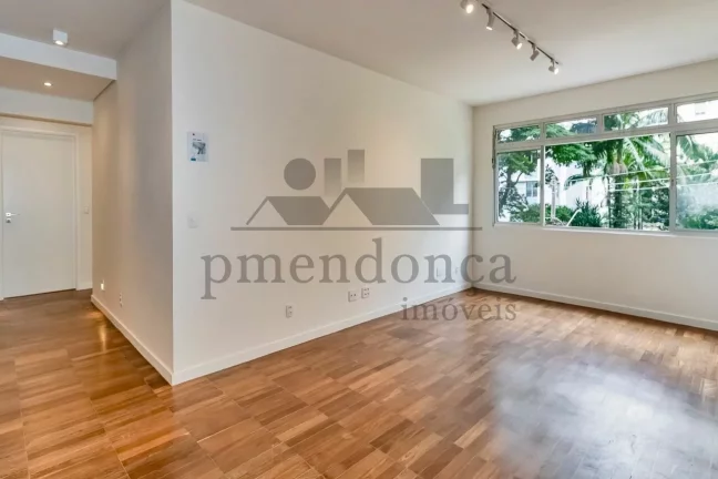 Imagem Excelente apartamento reformado no Itaim Bibi, com 130m² pronto para morar!