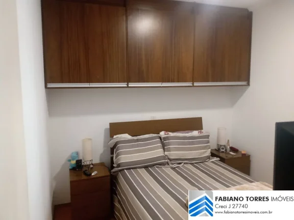 Imagem Ótima oportunidade! Apartamento reformado, com 90 m² de área útil, localizado na Vila Alpina em Santo André.