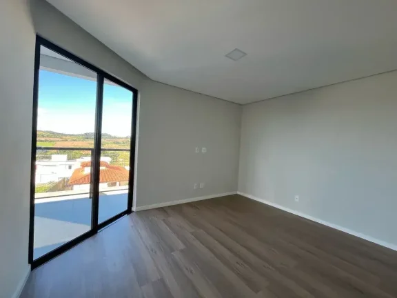 Imagem Casa Nova à Venda em Condomínio – Pronta para Morar!