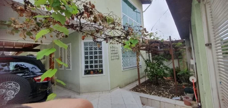 Imagem Sobrado com 3 dormitórios à venda, 250 m² por R$ 950.000,00 - Jardim Medina - Poá/SP