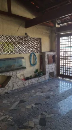Imagem Sobrado com 2 dormitórios à venda, 241 m² por R$ 650.000,00 - Parque Maria Helena - Suzano/SP