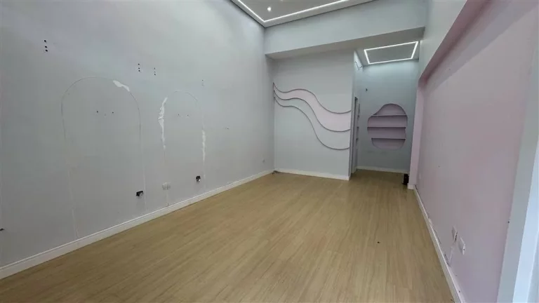 Imagem COMERCIAL COM 60 m² - BOQUEIRAO - PRAIA GRANDE SP