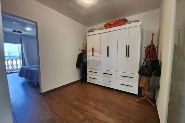 Imagem Casa triplex 4 quartos, duas suítes, 509m.