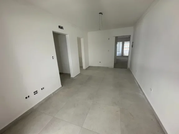 Imagem Apartamento à venda em Praia Grande-SP, Caiçara: 1 quarto, 1 sala, 1 banheiro, 1 vaga, 50m² de área.