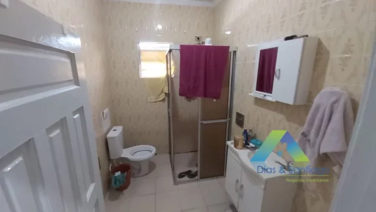 Imagem SANTO ANDRÉ excelente casa 120 metros, 3 dormitórios, 2 vagas ótima localização e valor !!!