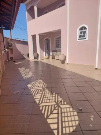 Imagem Sobrado com 3 dormitórios à venda, 255 m² por R$ 800.000,00 - Vila Júlia - Poá/SP