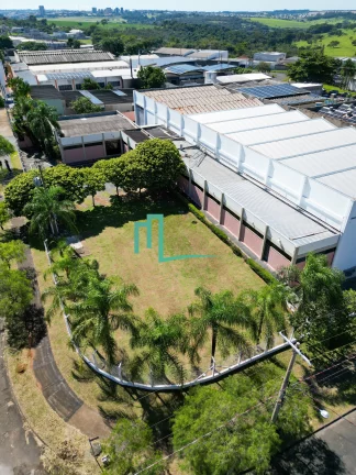 Imagem EXCELENTE BARRACÃO NO DISTRITO INDUSTRIAL DISPONIVEL PARA VENDA E LOCAÇÃO