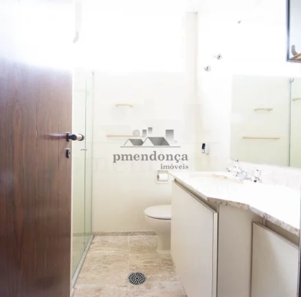 Imagem . Apartamento com 207 m², 3 dormitórios, 2 suítes, living para 2 ambientes, copa e cozinha, área...