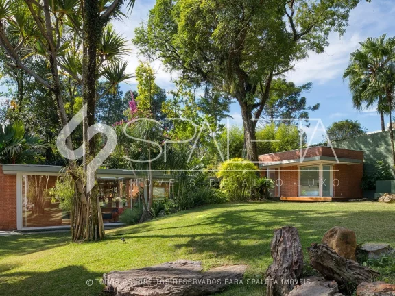 Imagem Lindíssima residência com lazer completo à venda no Residencial Chácara Flora