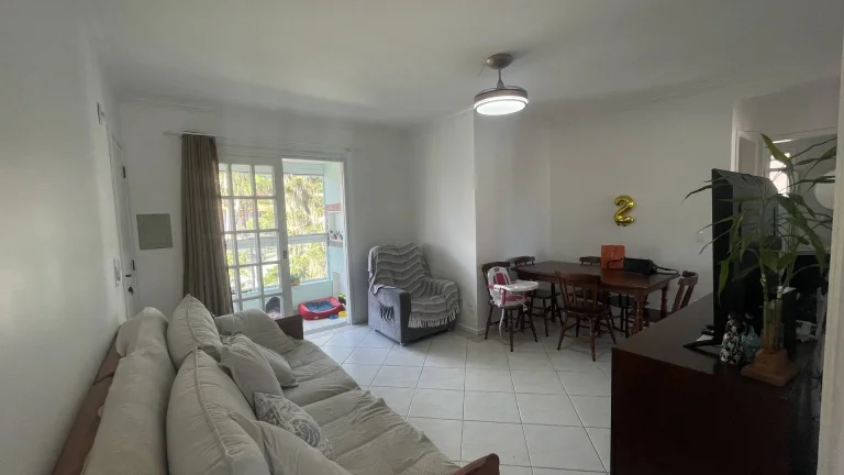 Imagem Apartamento com 3 Quartos e Sacada com Churrasqueira – Canasvieiras