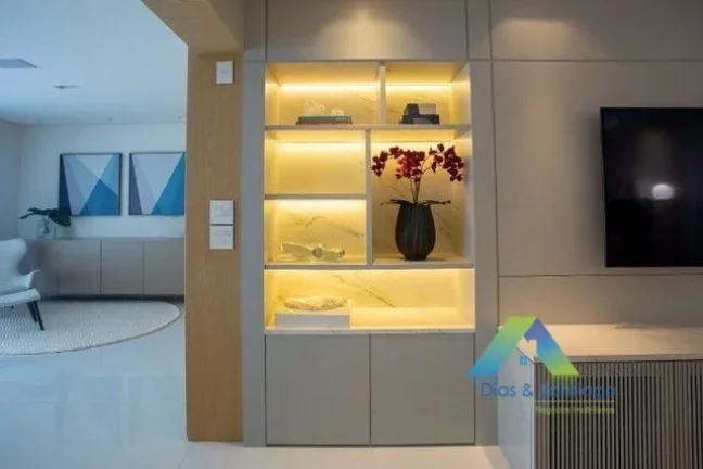 Imagem ALTO PADRÃO MOEMA 182 METROS, 3 SUÍTES, 4 VAGAS TODO MOBILIADO DESIGNER MODERNO !