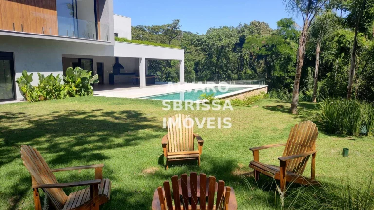 Imagem Casa ampla com arquitetura moderna à venda 3.000 m2 5 suítes no Condomínio Fazenda Vila Real em Itu SP - Casa de alto padrão integrada a natureza