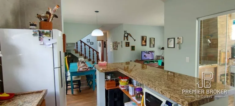 Imagem Casa à venda, 170 m² por R$ 975.000,00 - Vargem Grande - Teresópolis/RJ