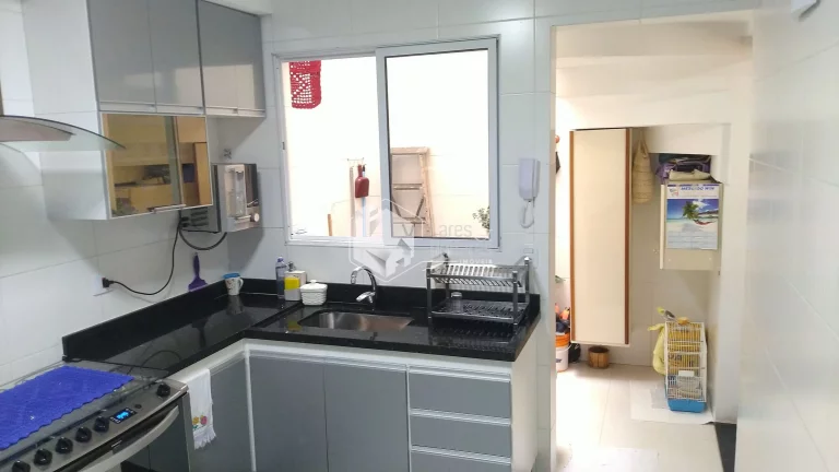 Imagem Sobrado à venda, com 83m² 2 suítes e 2 vagas, impecável semi novo com piso em porcelanato e sol da manhã - Vila Celeste, São Paulo, SP