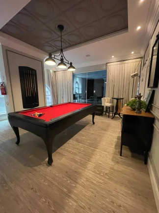 Imagem Apartamento mobiliado com 4 suítes e 3 vagas de garagem em Itapema