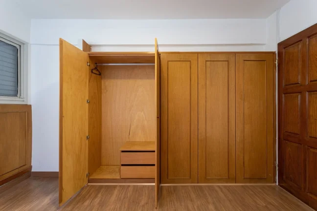 Imagem Apartamento 121M², 3Q, 1 Suíte, 2 Banheiros, 1 Vaga, Academia, Piscina, Salão de Festas, Churrasqueira, Playground, Quadra, Espaço Gourmet.