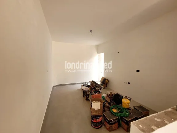 Imagem Casa nova na Zona Leste de Londrina com 98m² de área útil, 3 dormitórios (1 suíte), banheiro social, sala integrada, cozinha e 2 vagas de garagem.
